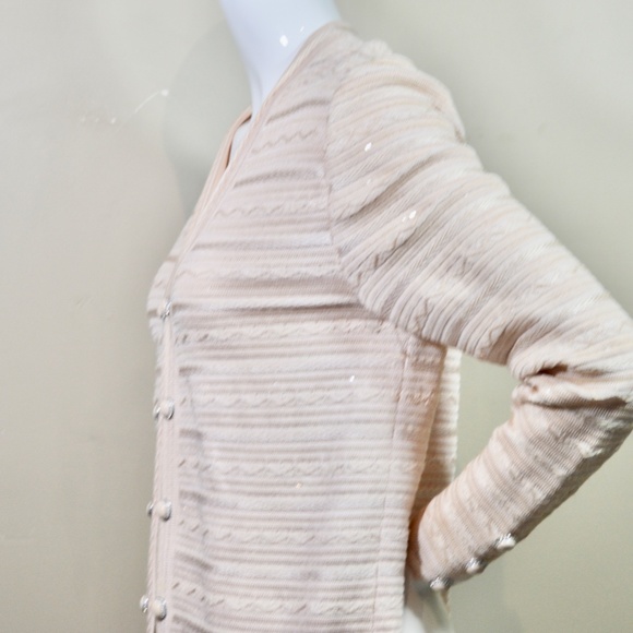 St. John Evening Blush Santana Knit Blazer – Swarovski Crystal Buttons –US made - Picture 8 of 13